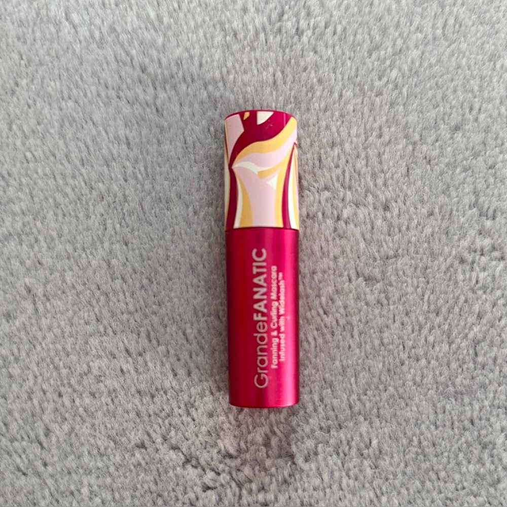 5/$25 🎆 NEW Grande Cosmetics, Grandefanatic Fanning & Curling Mascara (0.09 oz)